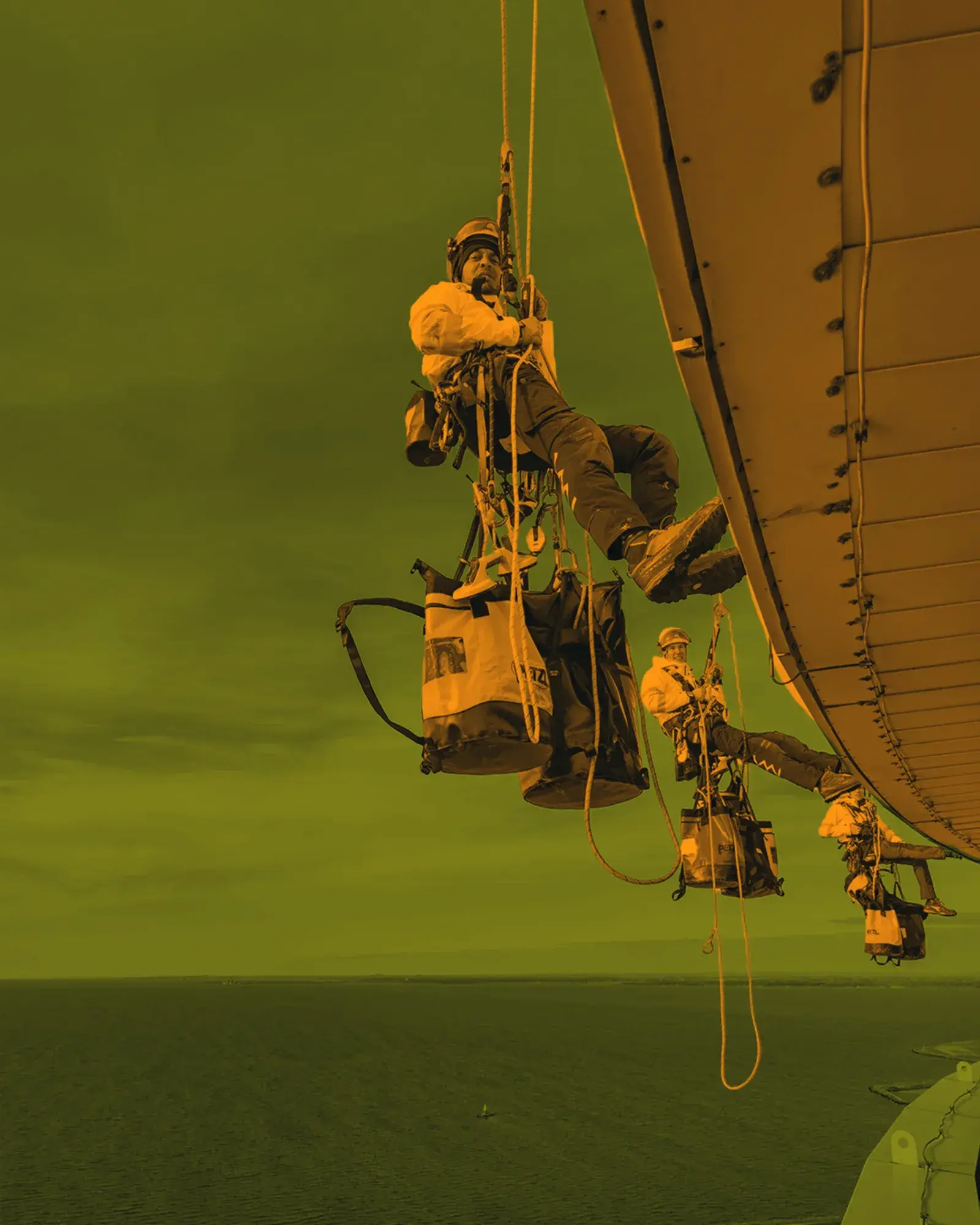 Load-rated rigging hardware, marked and tagged - every piece carries a WLL and a test record.